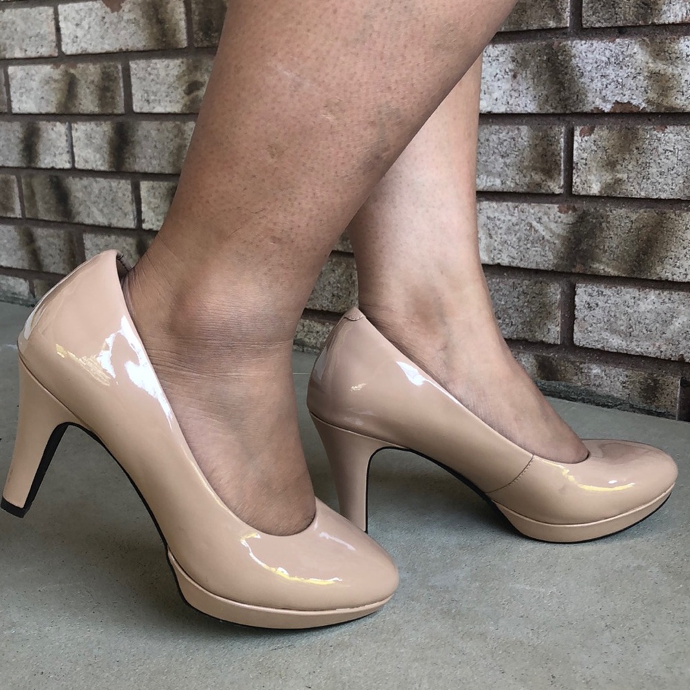 🔥Price Drop $40🔥 Clarks Heels
